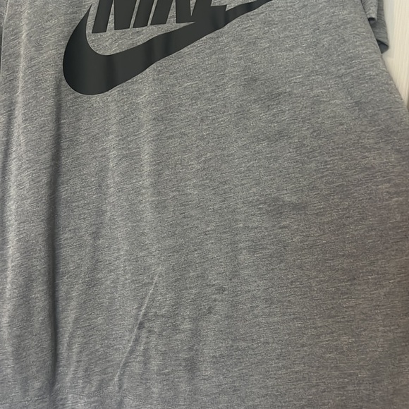 Workout tops - bundle! - Picture 6 of 7